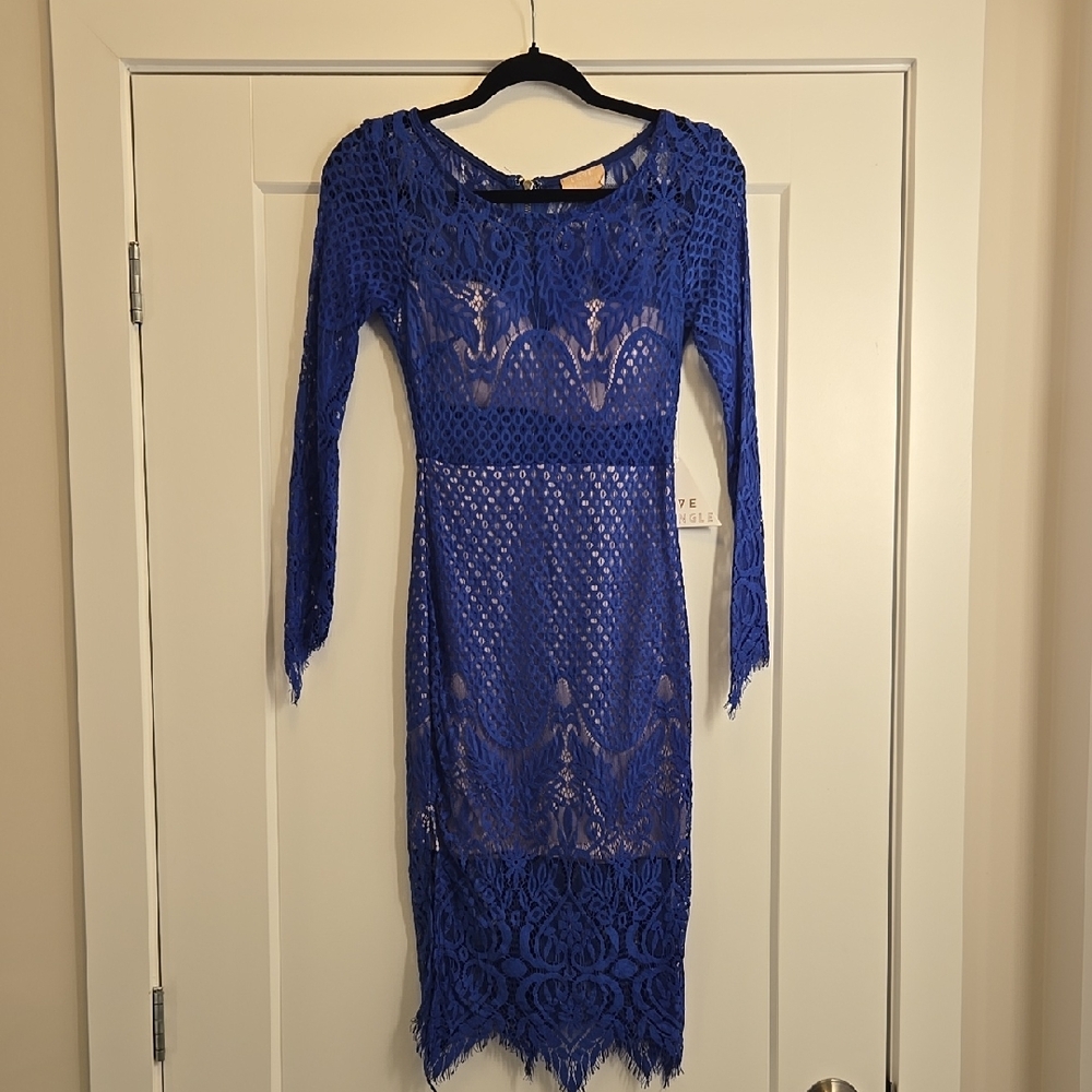 Elegant Blue Lace Dress